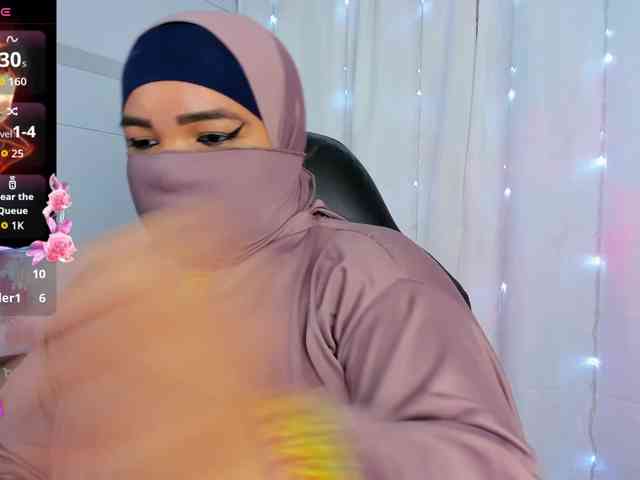 FalakYasin webcam