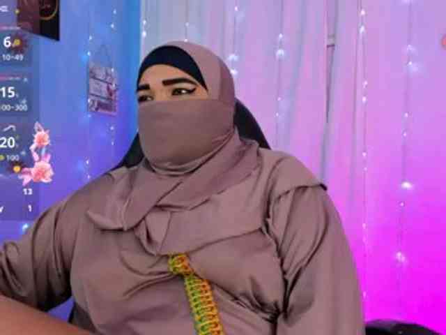 FalakYasin webcam