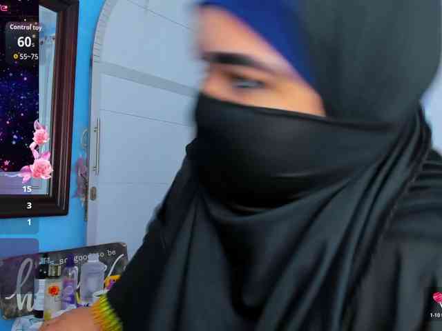 FalakYasin webcam
