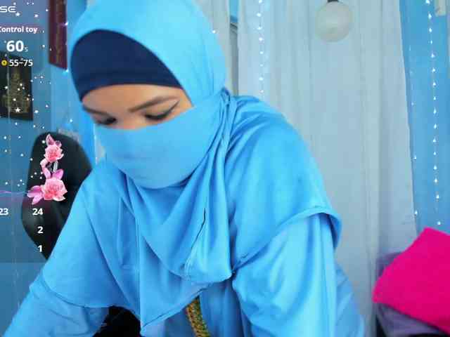 FalakYasin webcam