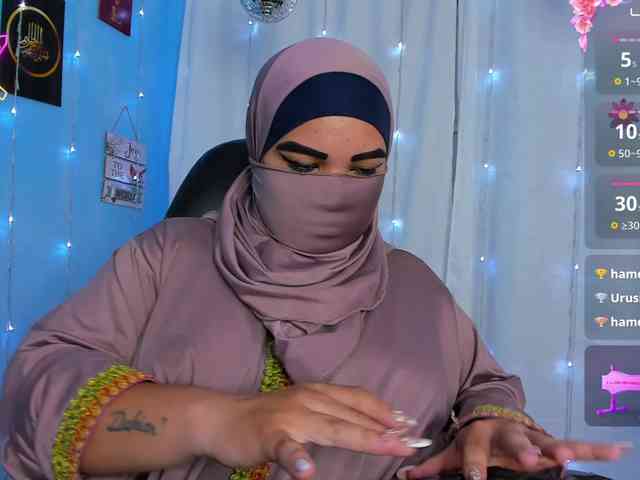 FalakYasin webcam