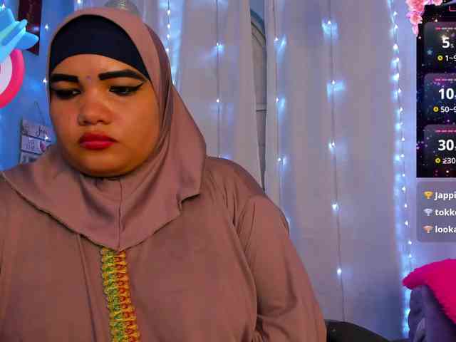 FalakYasin webcam