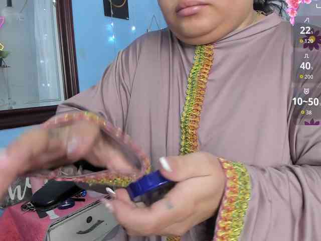 FalakYasin webcam