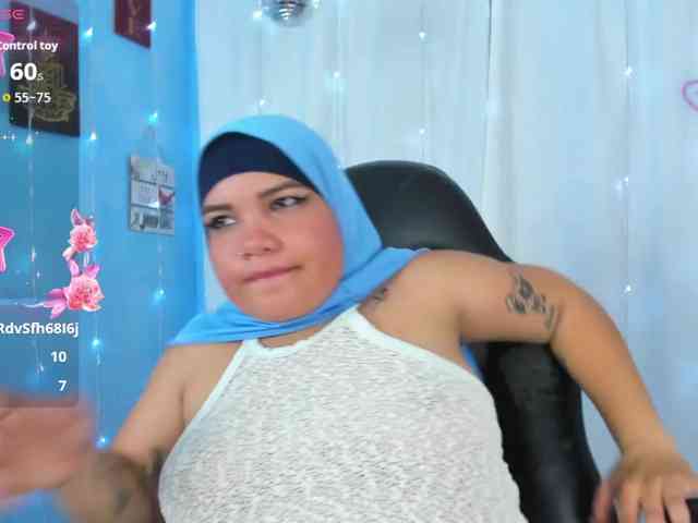 FalakYasin webcam