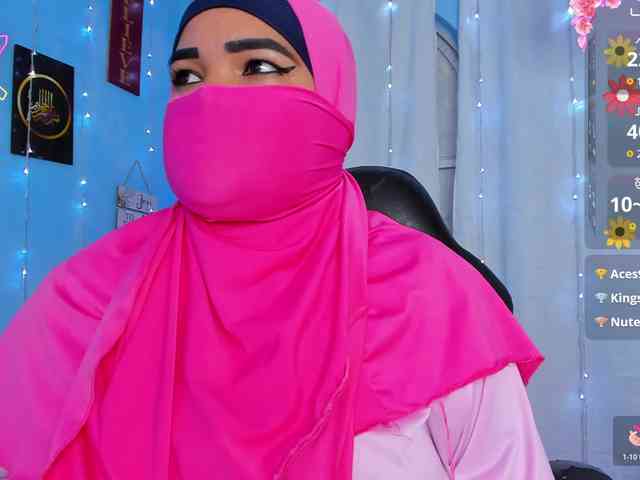 FalakYasin webcam
