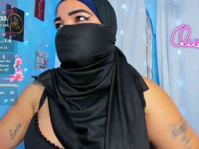 FalakYasin webcam