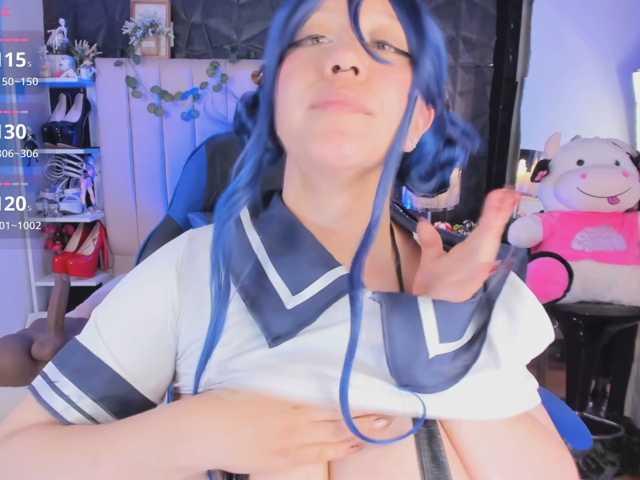 hellenbunnyx live cam preview