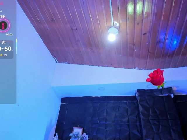 hellenbunnyx live cam on BongaCams