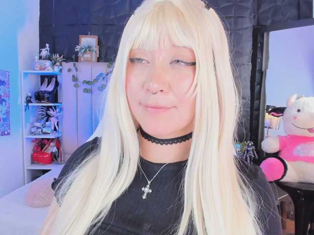 hellenbunnyx
