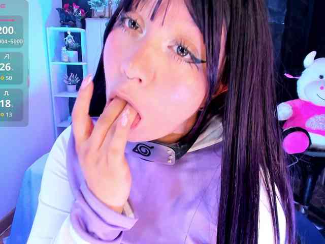 Model: hellenbunnyx