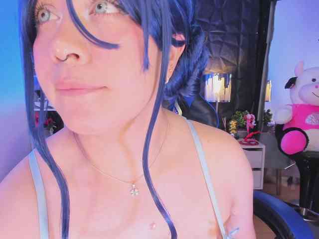 hellenbunnyx webcam