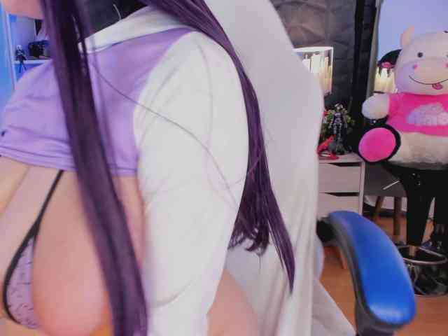 hellenbunnyx webcam