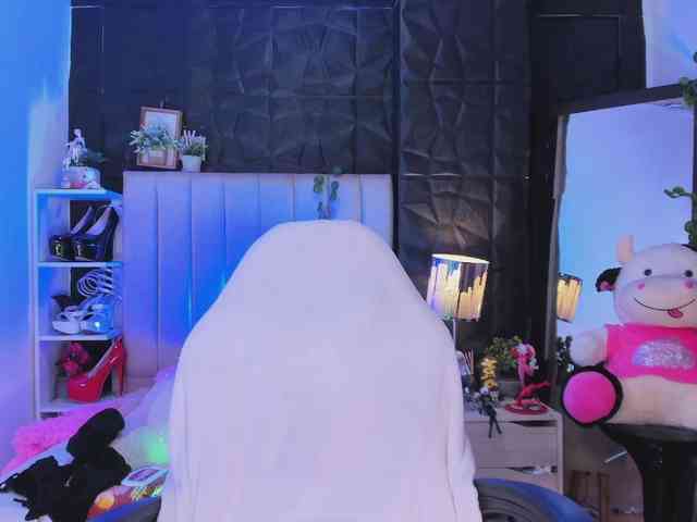 hellenbunnyx webcam