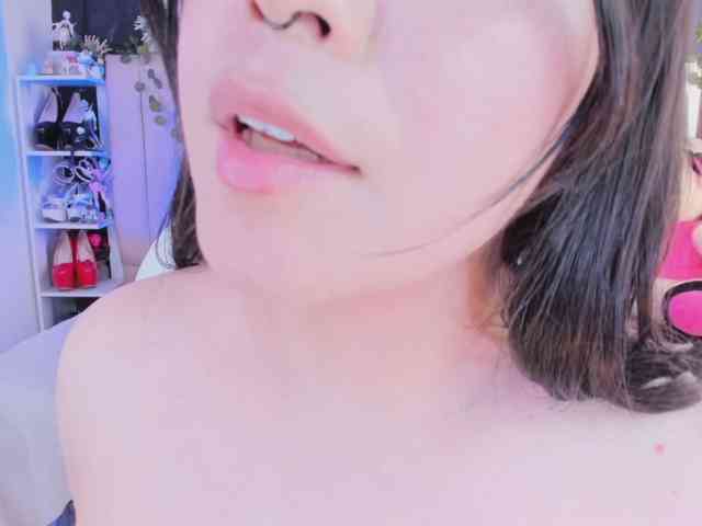 Modelo: hellenbunnyx