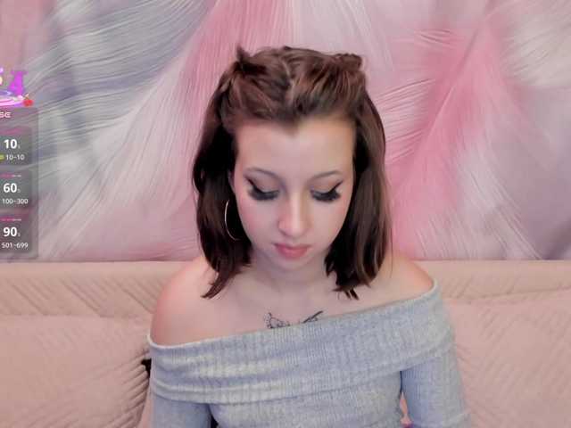 Modelfox live cam on BongaCams