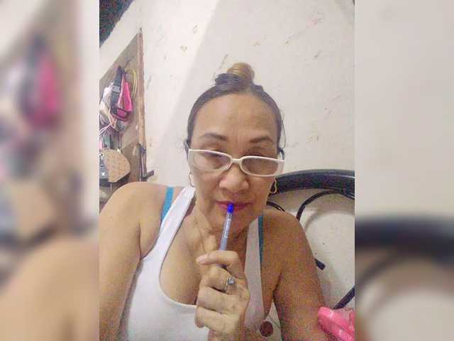 cherrywhite03 — live female cam