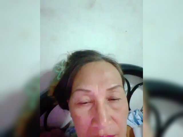 cherrywhite03 live cam on BongaCams