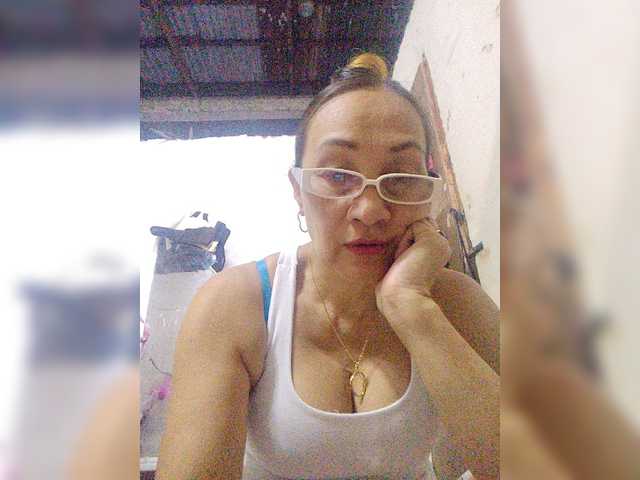 cherrywhite03 — live female cam