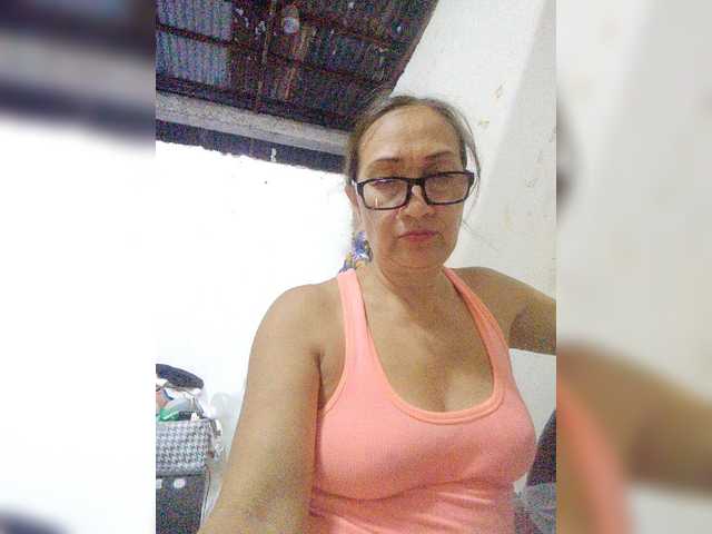 cherrywhite03 live webcam show