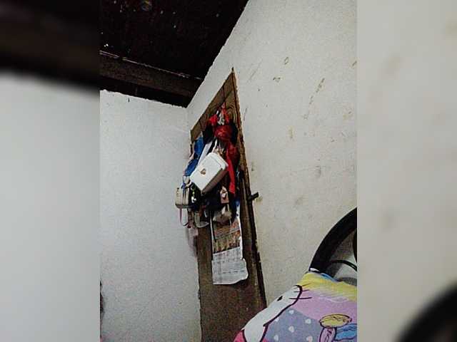 cherrywhite03's BongaCams show and profile