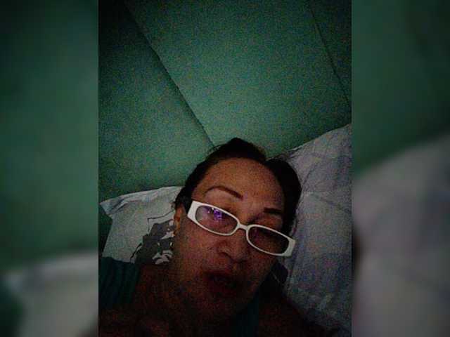 cherrywhite03 live cam on BongaCams