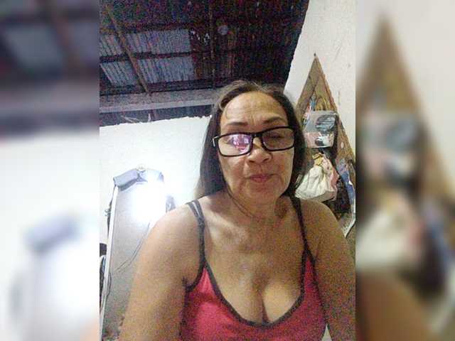 cherrywhite03 live webcam show