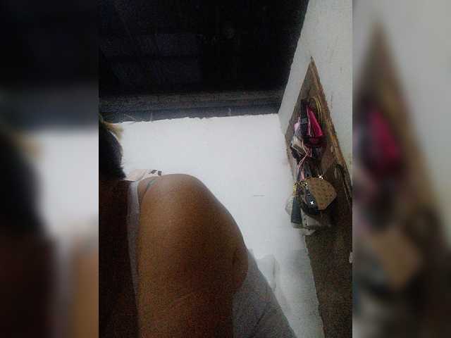 cherrywhite03 — live female cam
