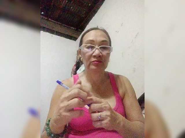 cherrywhite03's BongaCams show and profile