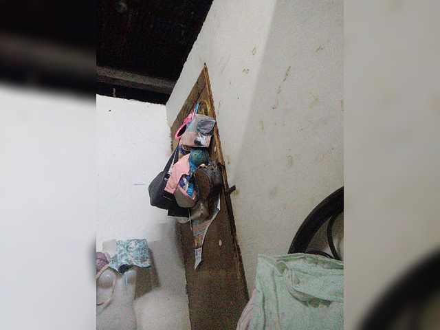 cherrywhite03 live cam on BongaCams