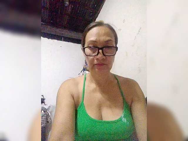 cherrywhite03 live webcam show