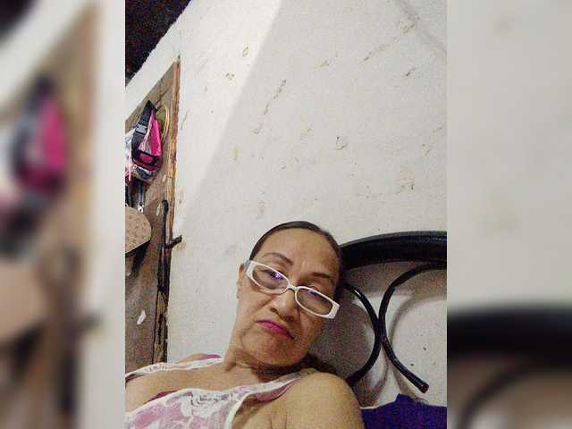 cherrywhite03