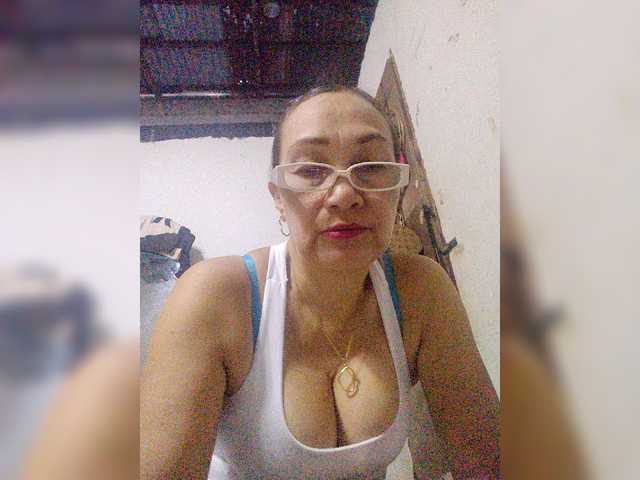 cherrywhite03