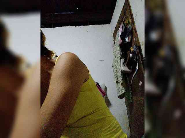 cherrywhite03 webcam