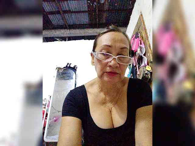 cherrywhite03 webcam