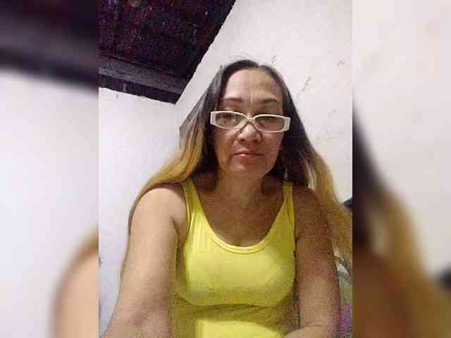 cherrywhite03 webcam