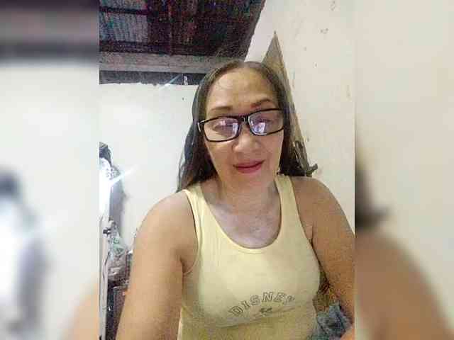cherrywhite03 webcam