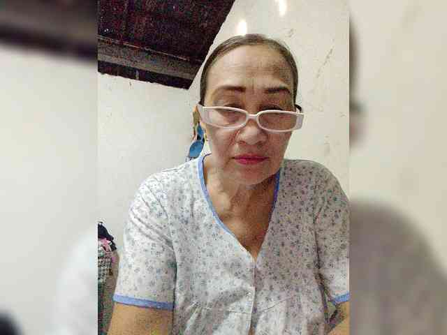 cherrywhite03 webcam