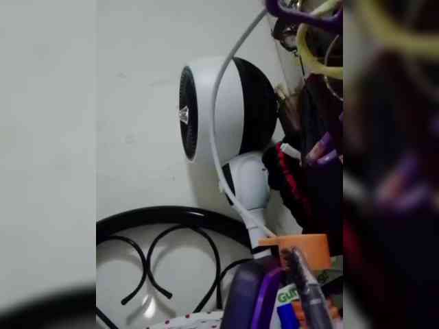 cherrywhite03 webcam