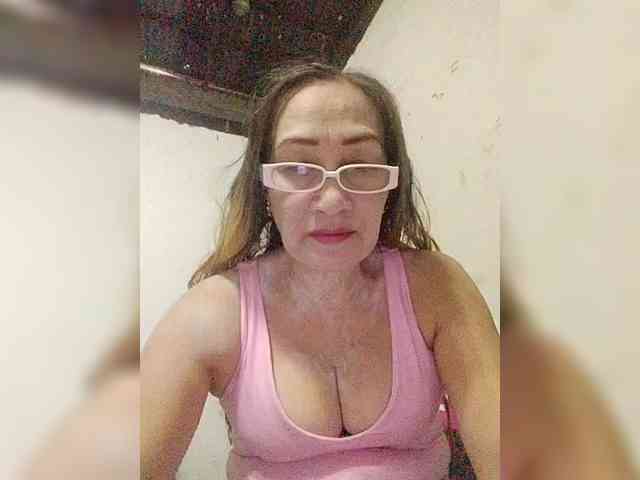 cherrywhite03 webcam