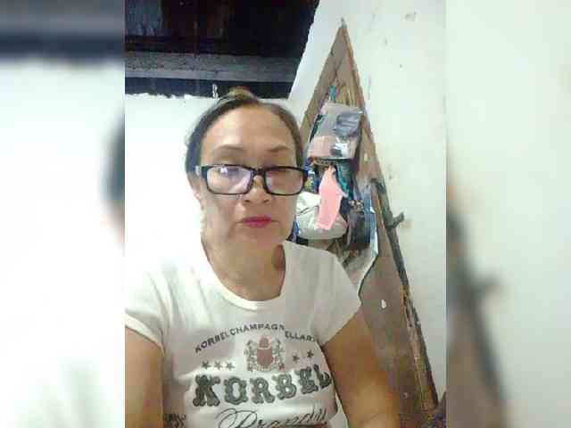 Model: cherrywhite03