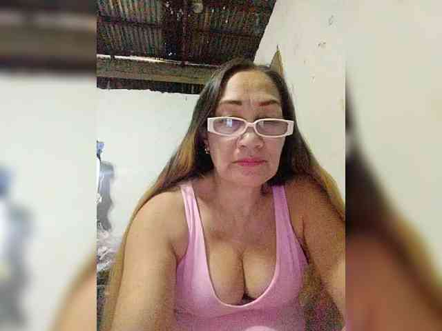 cherrywhite03 webcam