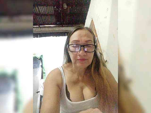 cherrywhite03 webcam