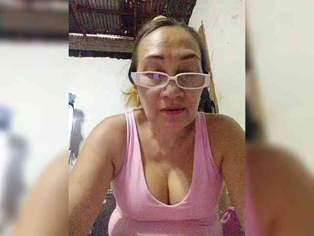 cherrywhite03 webcam