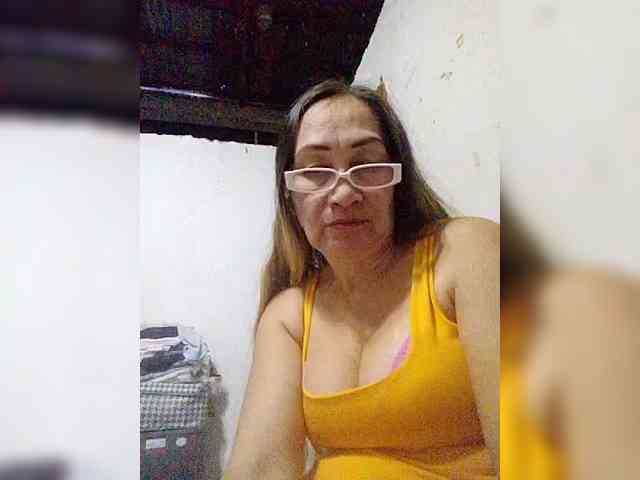 cherrywhite03 webcam