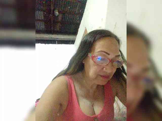 cherrywhite03 webcam