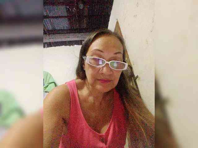 cherrywhite03 webcam