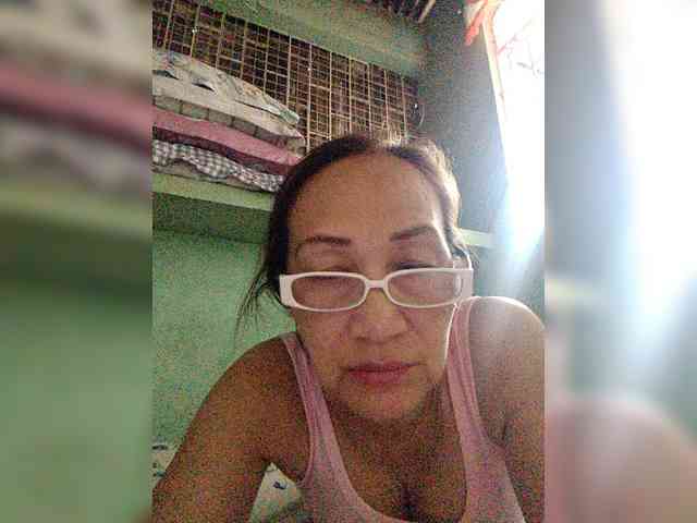 cherrywhite03 webcam