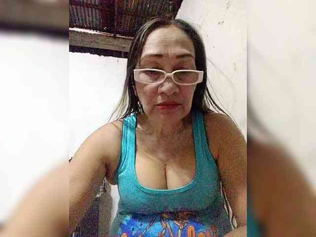 cherrywhite03 webcam