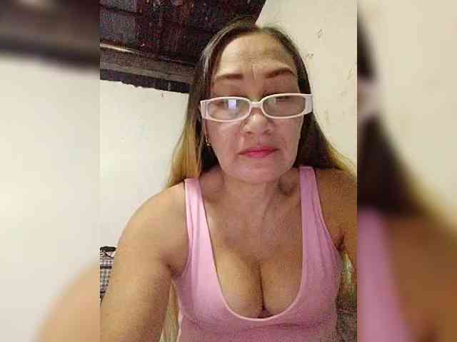 cherrywhite03 webcam