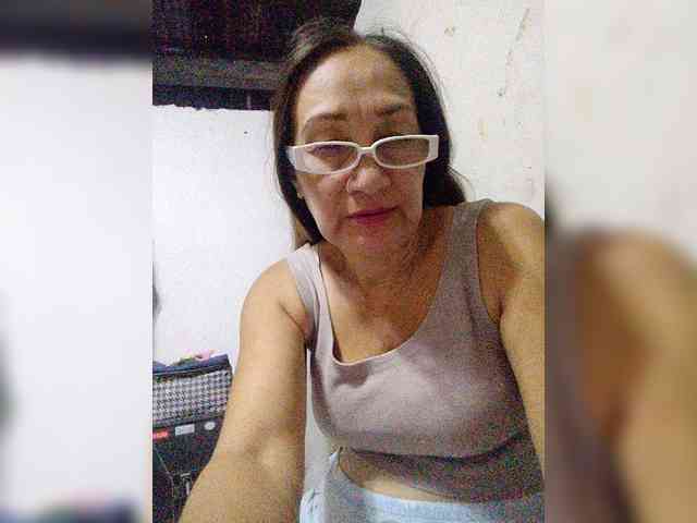 cherrywhite03 webcam